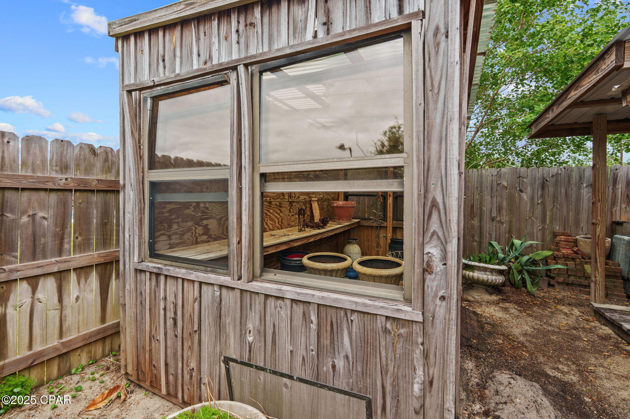 6407 Highway 2311