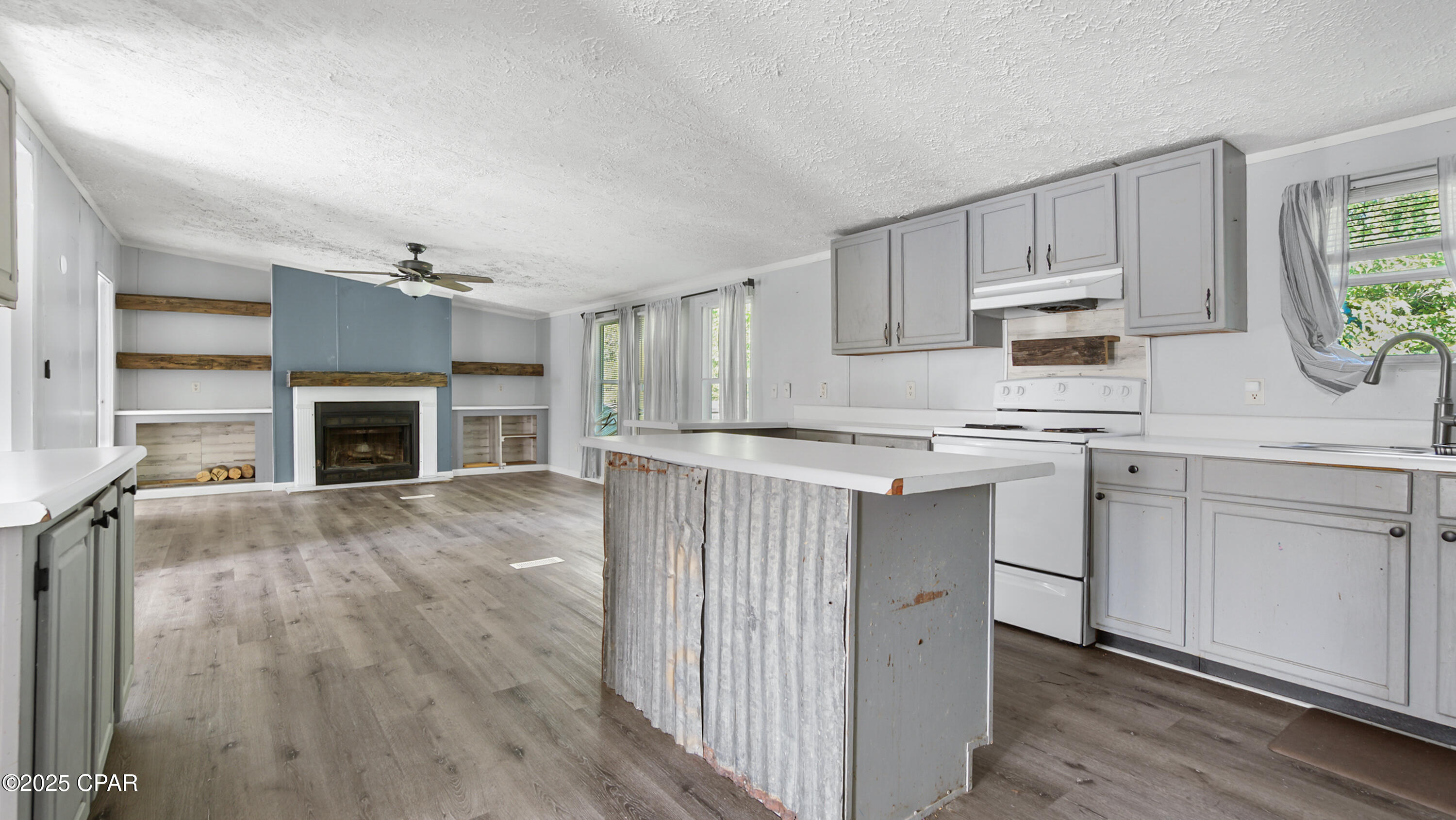 9328 Chevy Lane