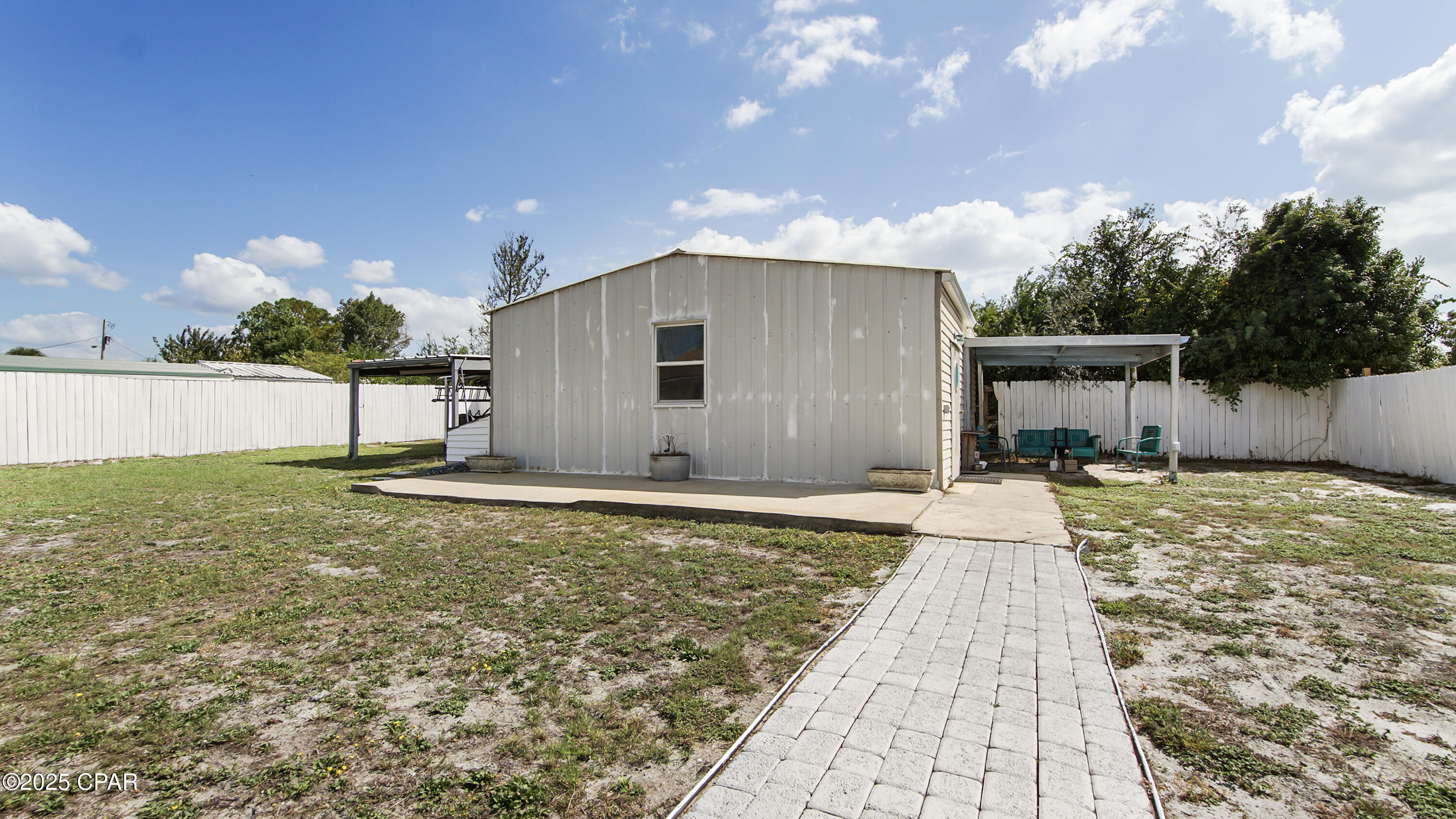 2505 W 21st Street