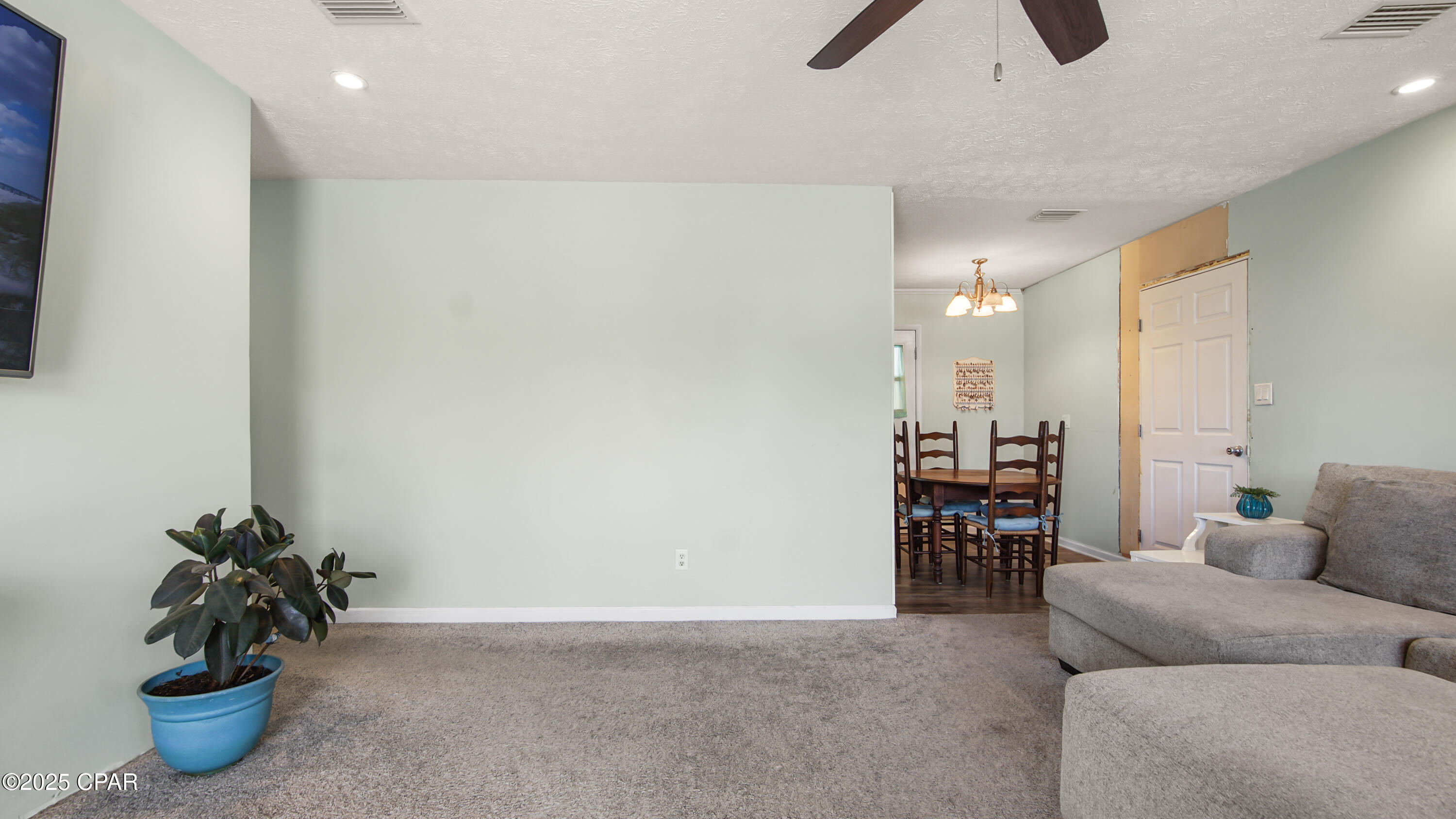 2505 W 21st Street