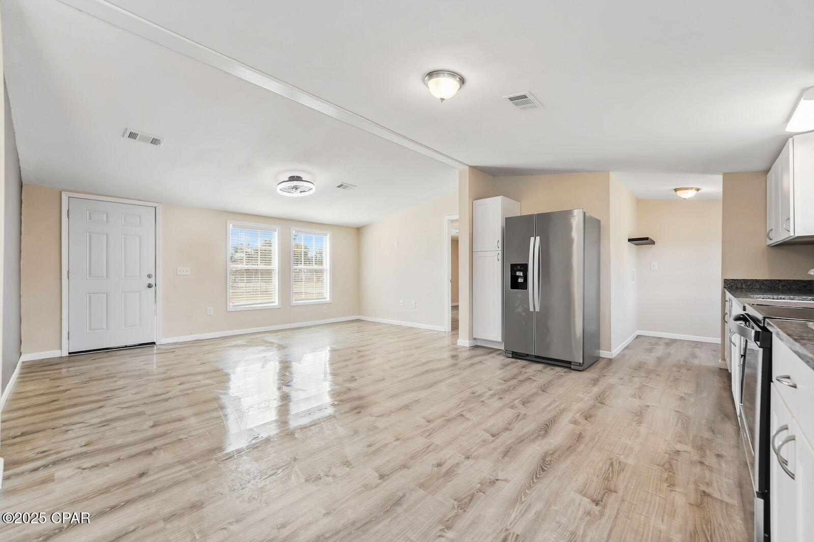 6109 Shannon Circle