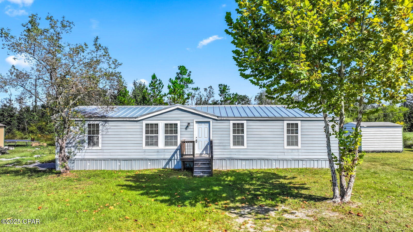 6109 Shannon Circle