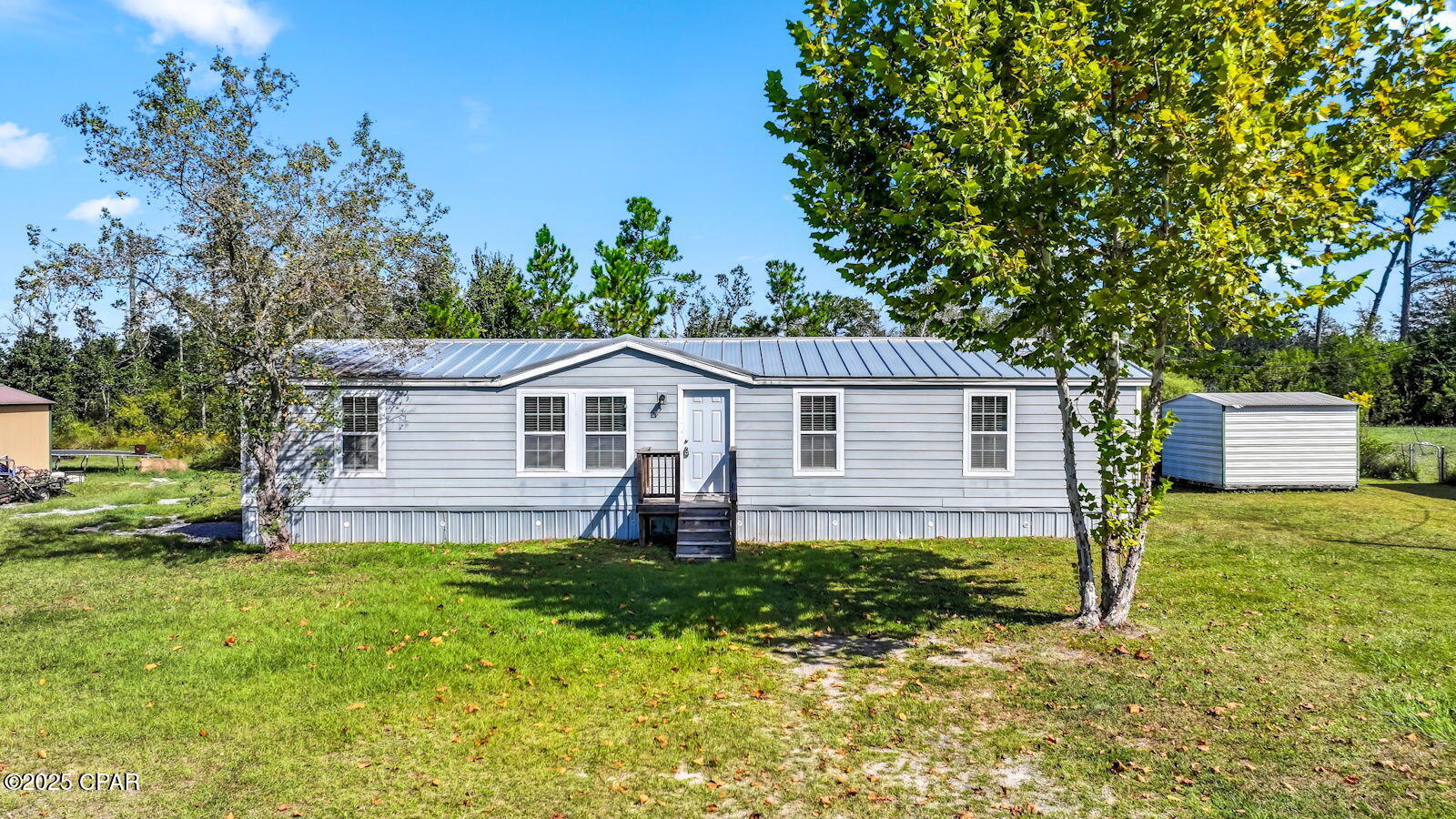 6109 Shannon Circle