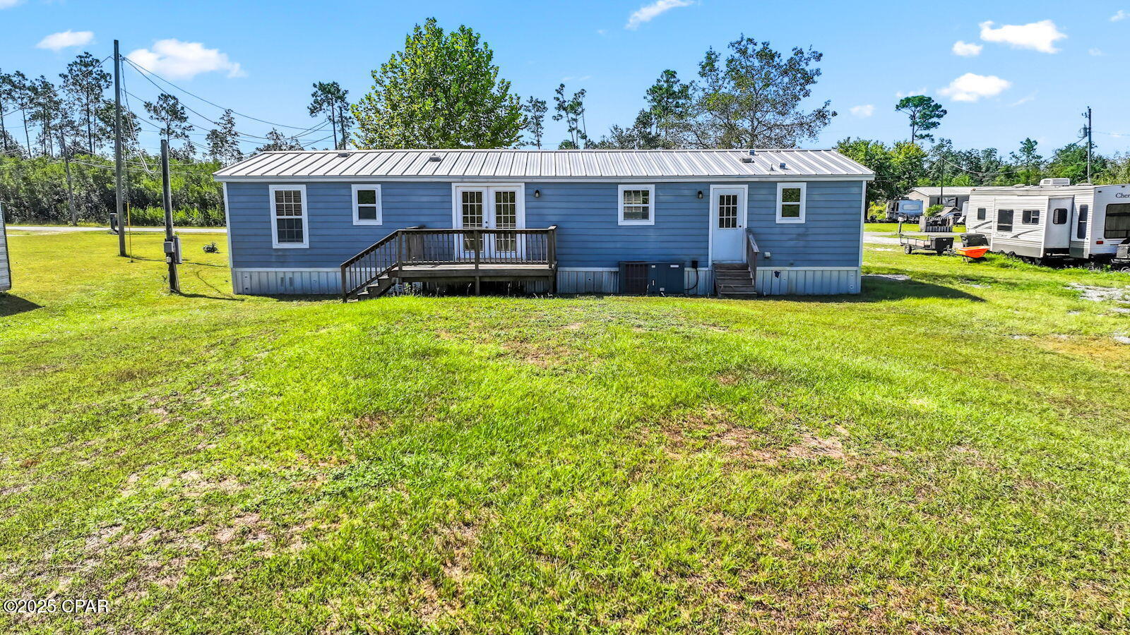 6109 Shannon Circle