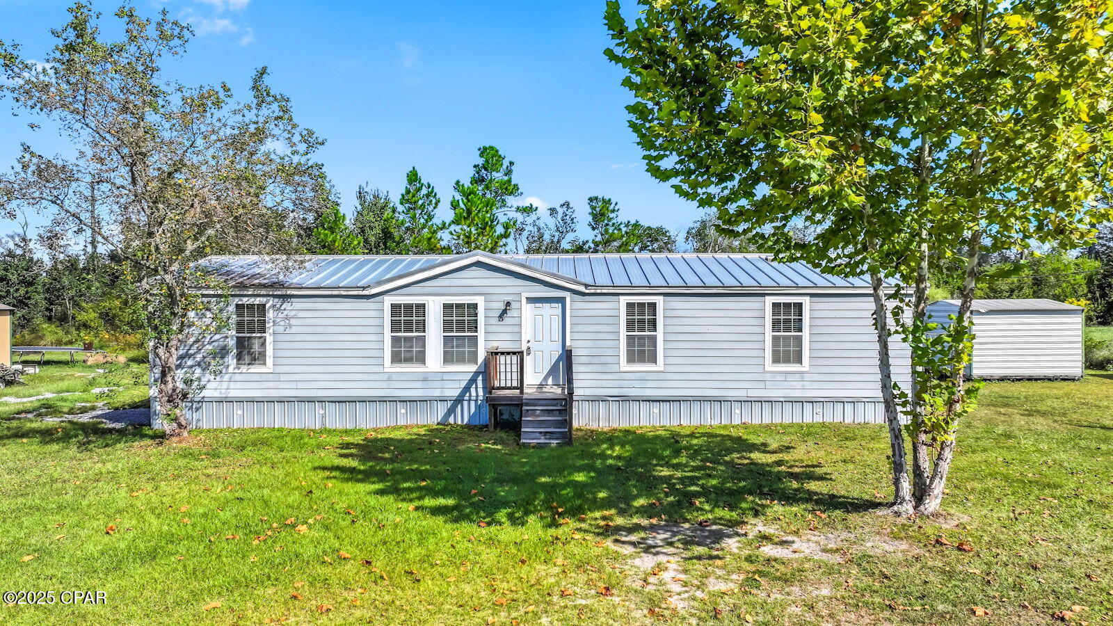 6109 Shannon Circle