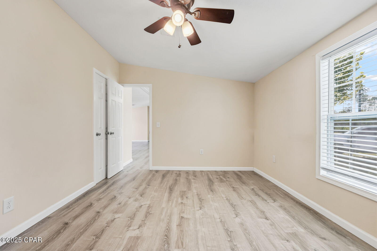 6109 Shannon Circle