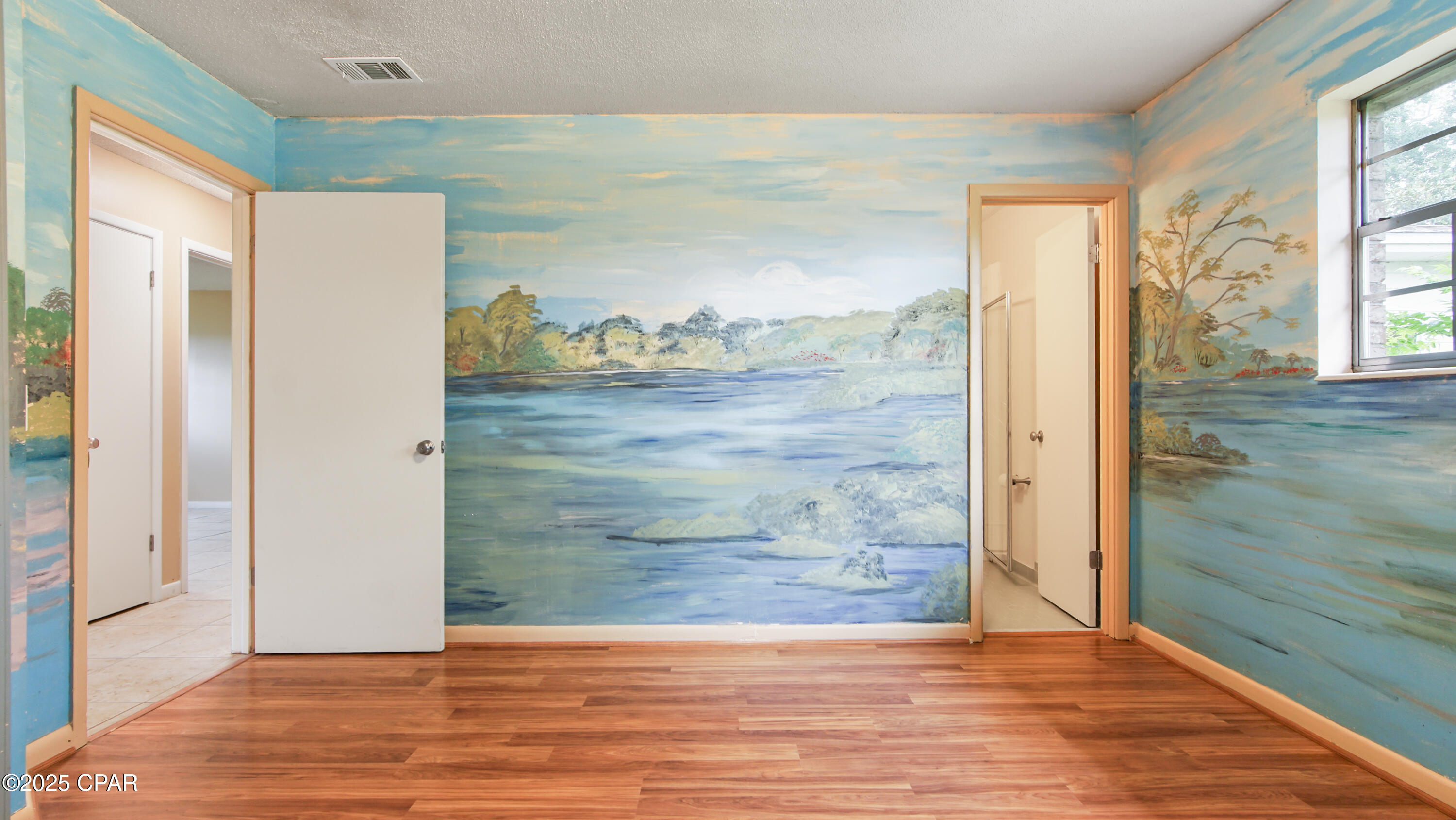 7213 Hiawatha Street