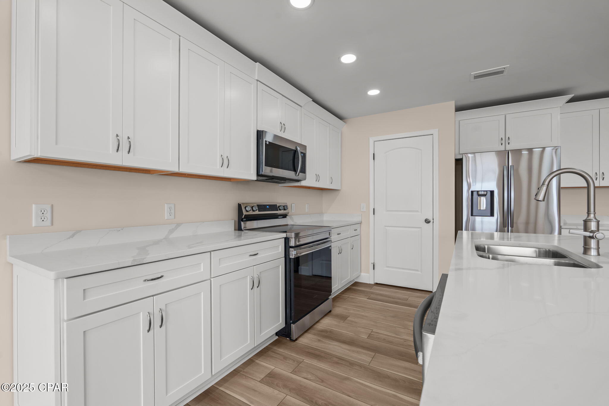 3926 Whitehead Boulevard