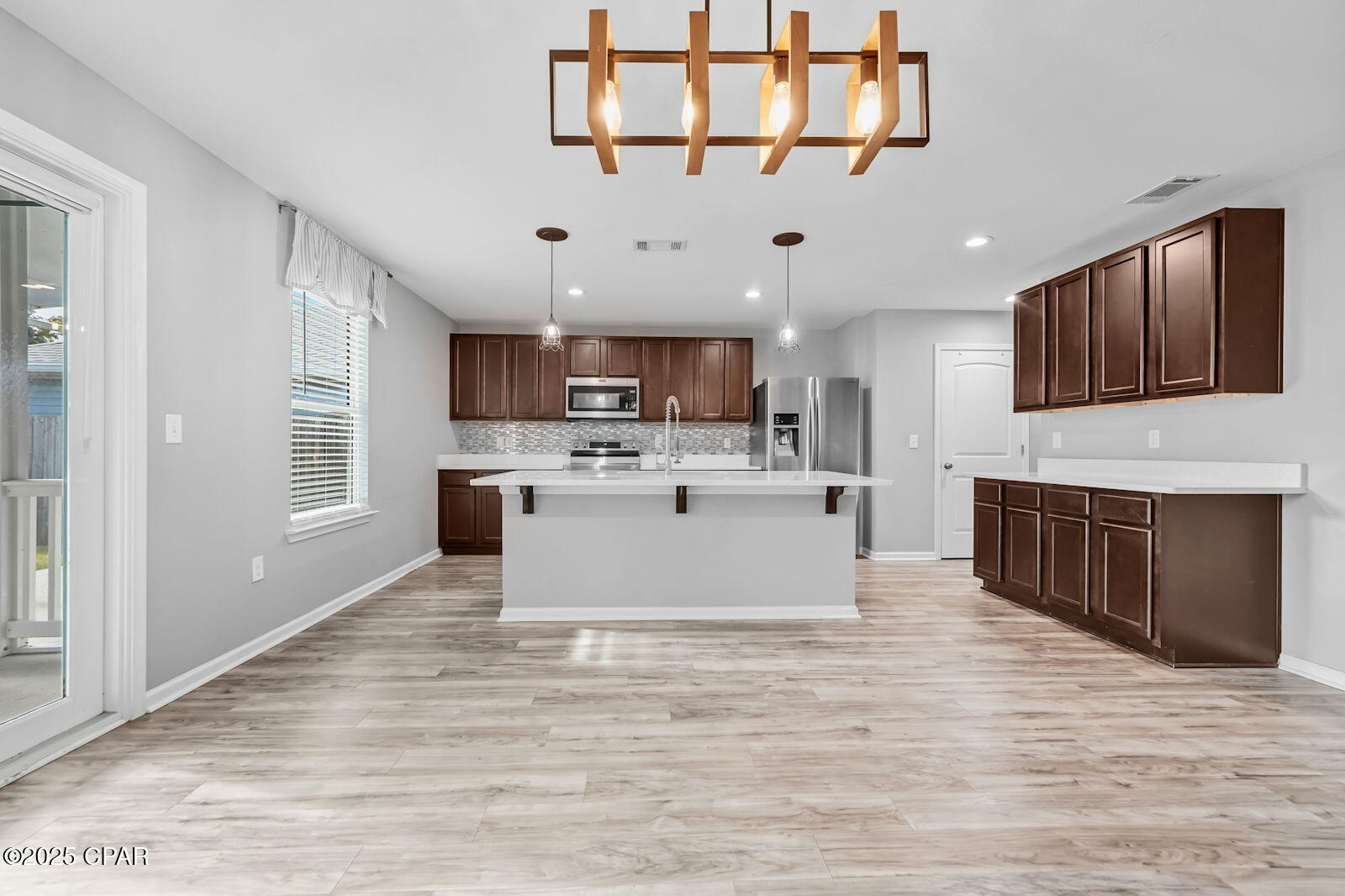 7312 Port Place Street