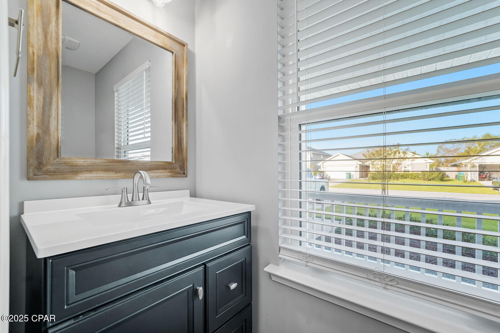 7312 Port Place Street