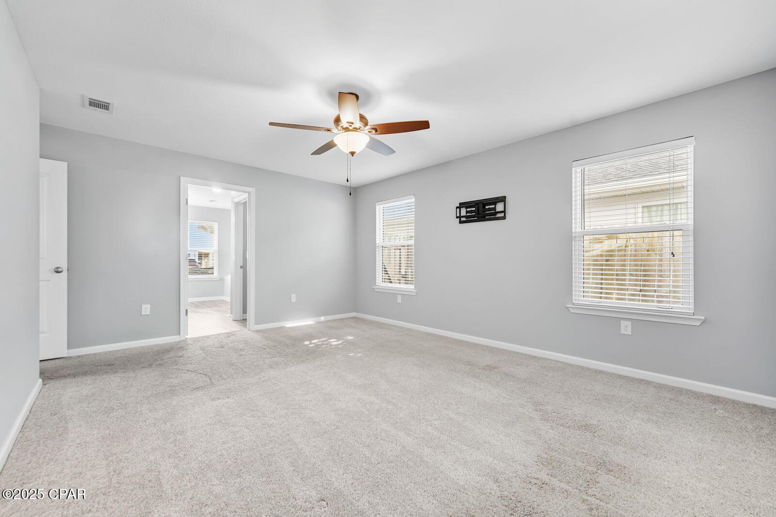 7312 Port Place Street