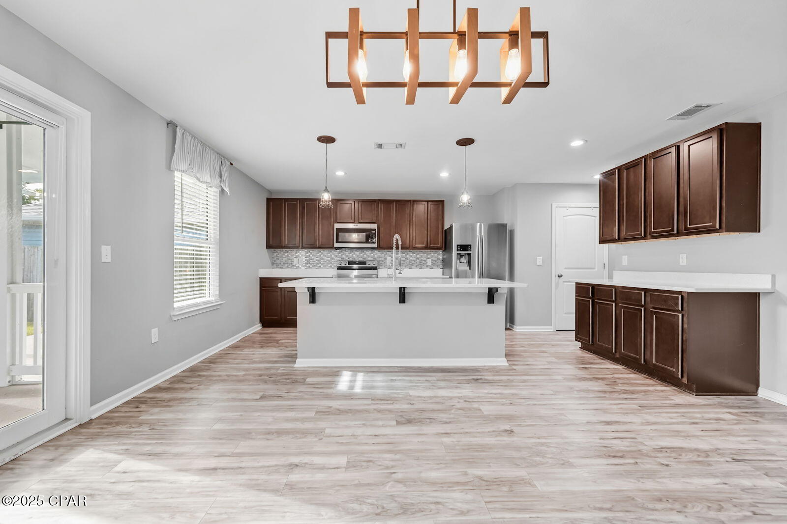 7312 Port Place Street