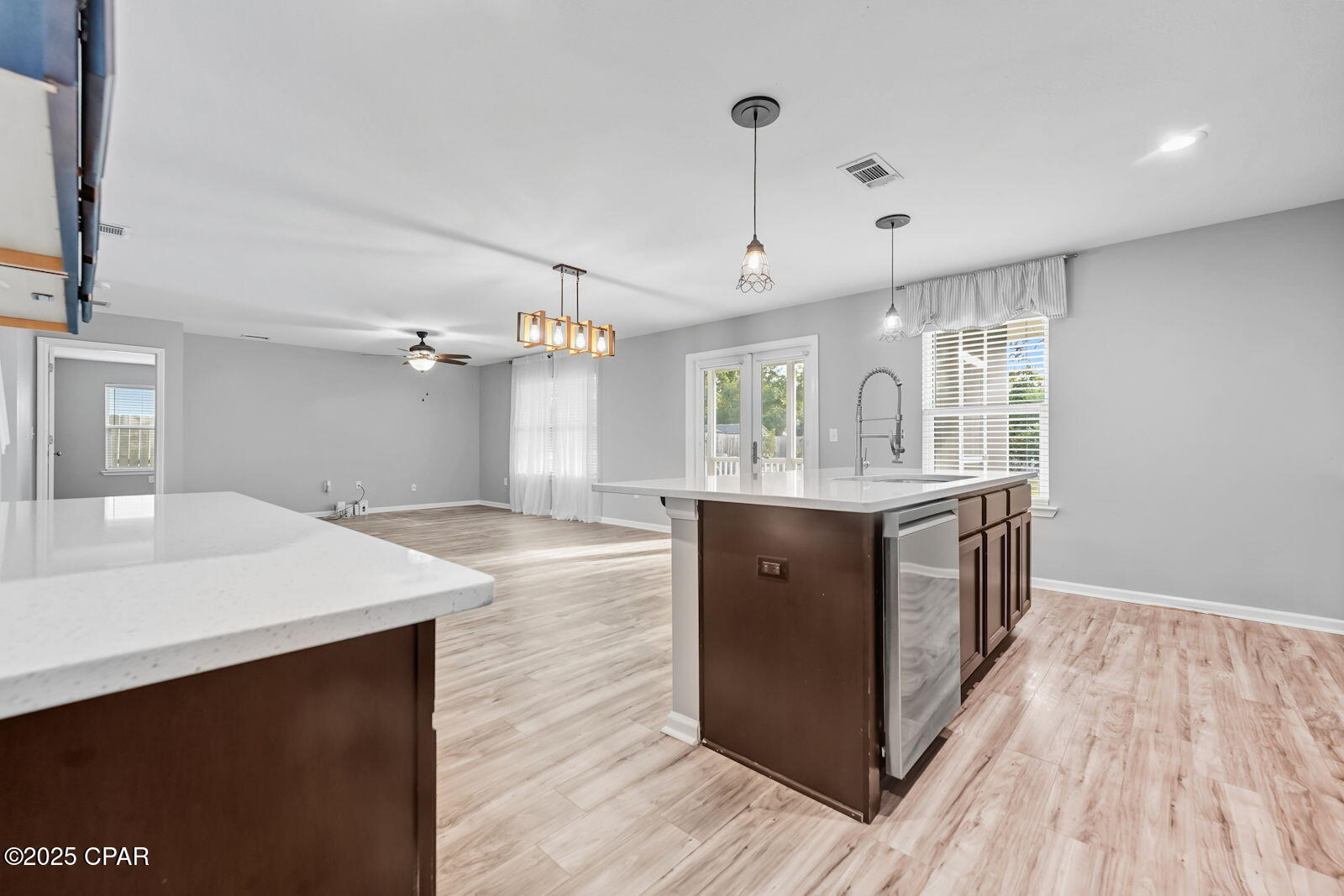 7312 Port Place Street