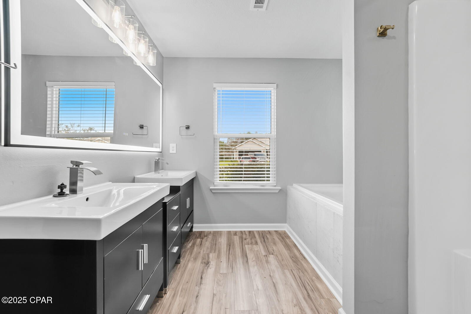 7312 Port Place Street