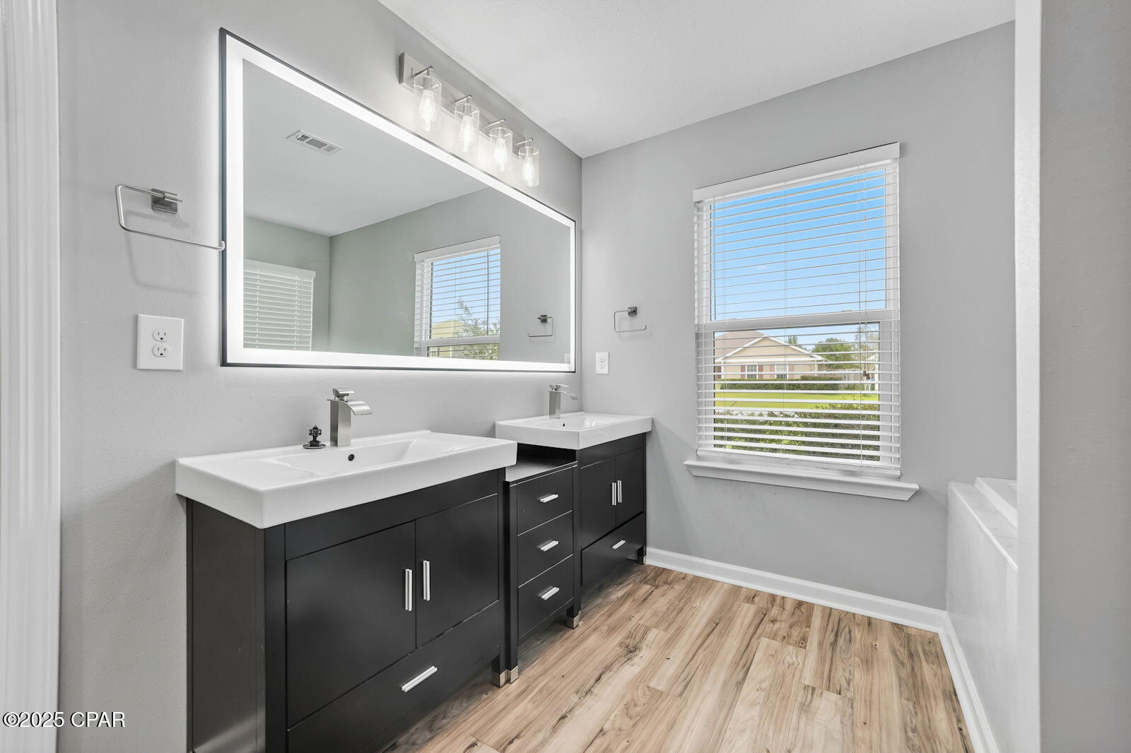 7312 Port Place Street