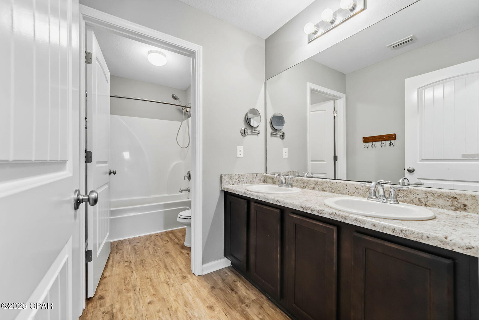 7312 Port Place Street