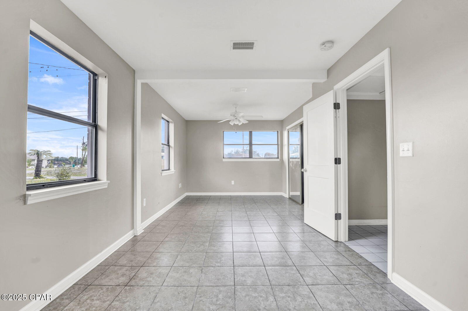 21 3rd Court, Panama City