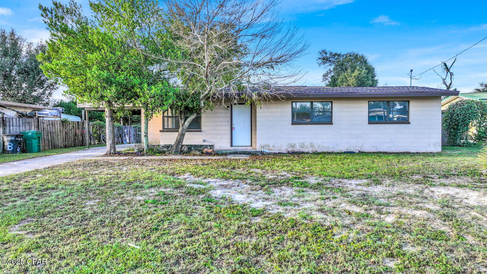 21 3rd Court, Panama City