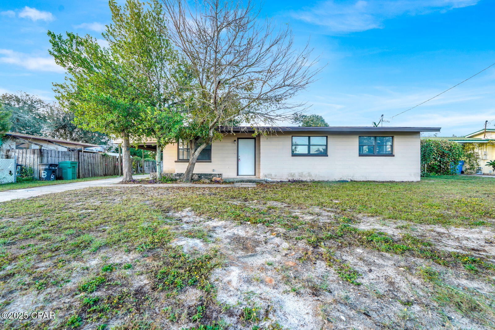 21 3rd Court, Panama City