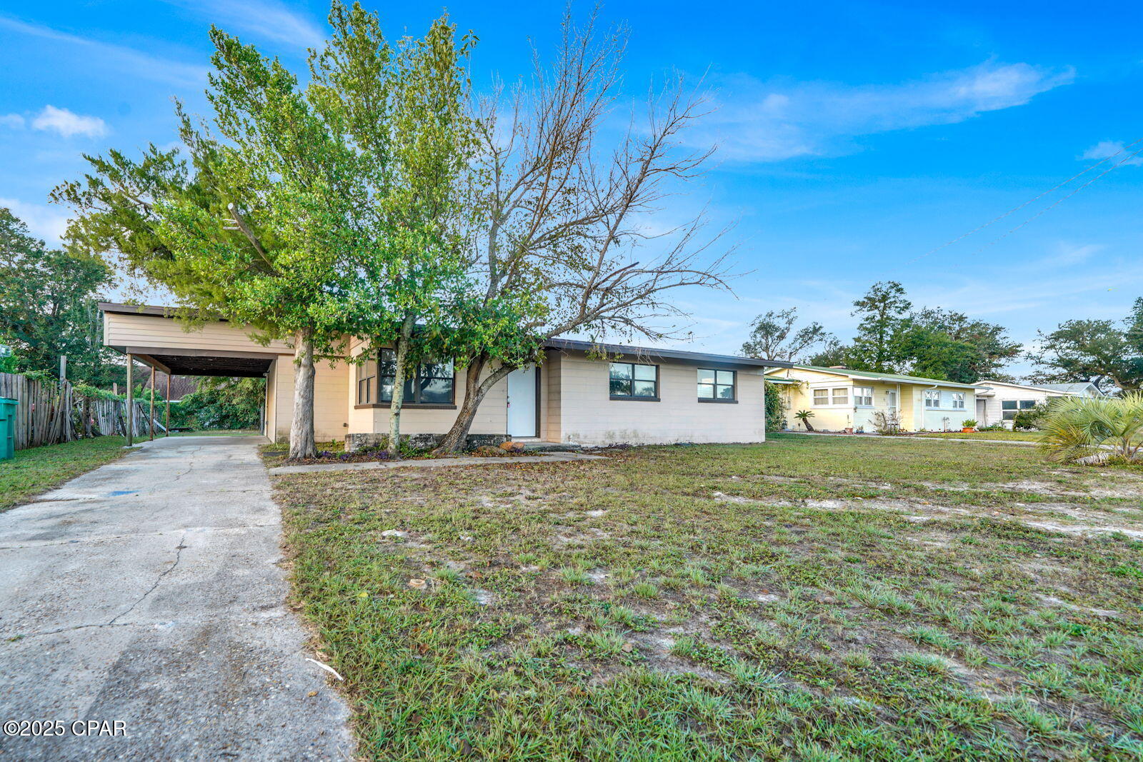 21 3rd Court, Panama City