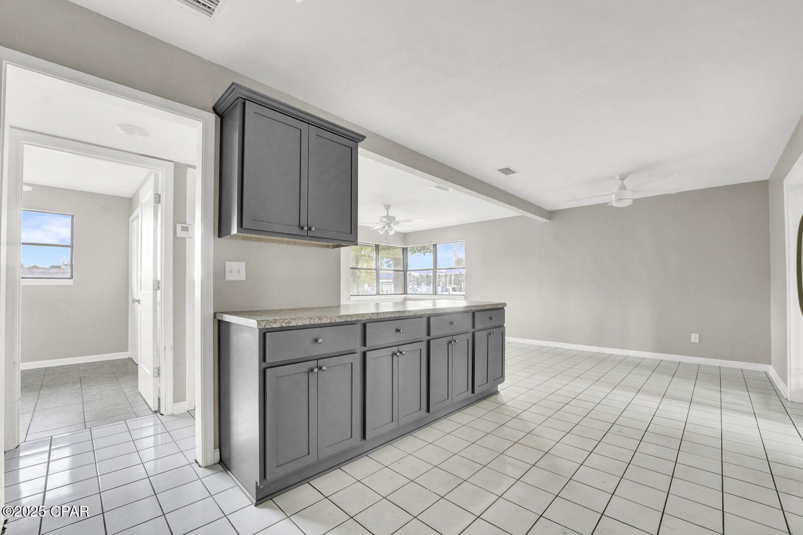 21 3rd Court, Panama City