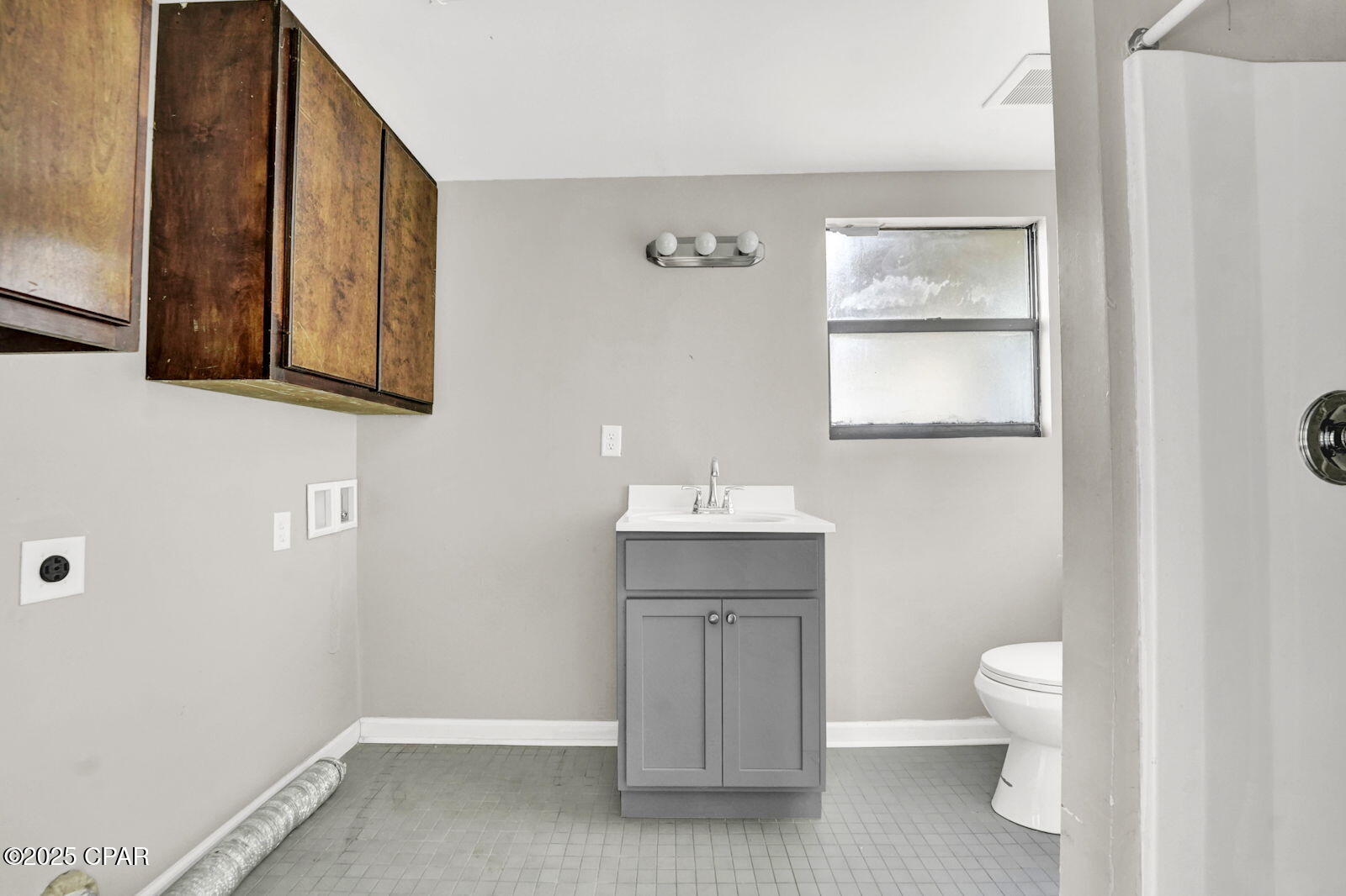 21 3rd Court, Panama City