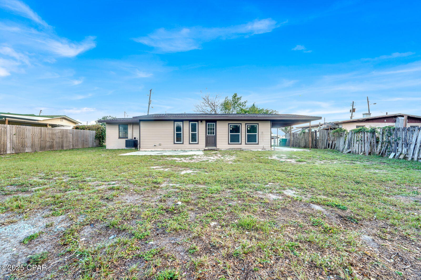 21 3rd Court, Panama City