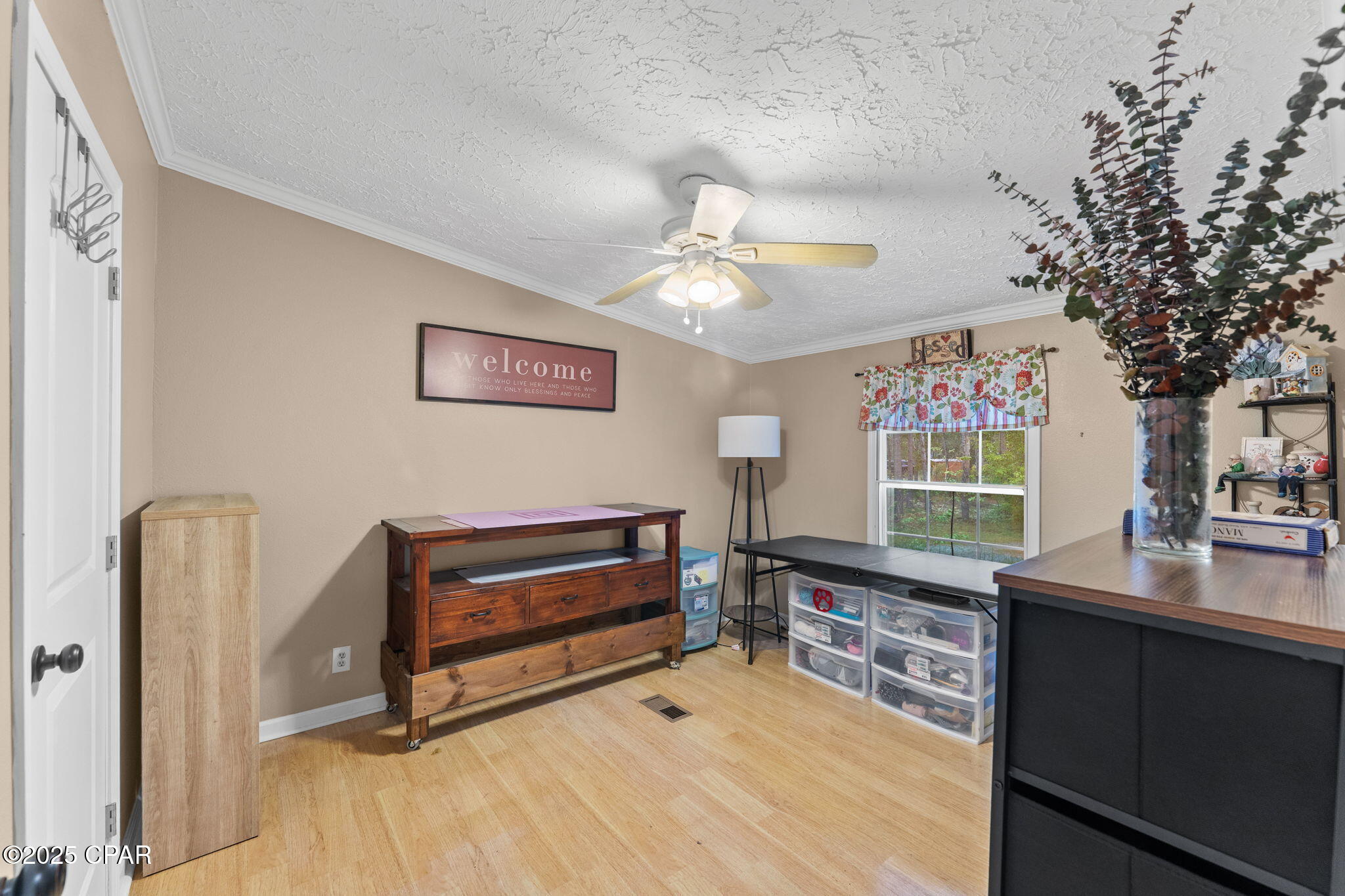 1304 Moon Court