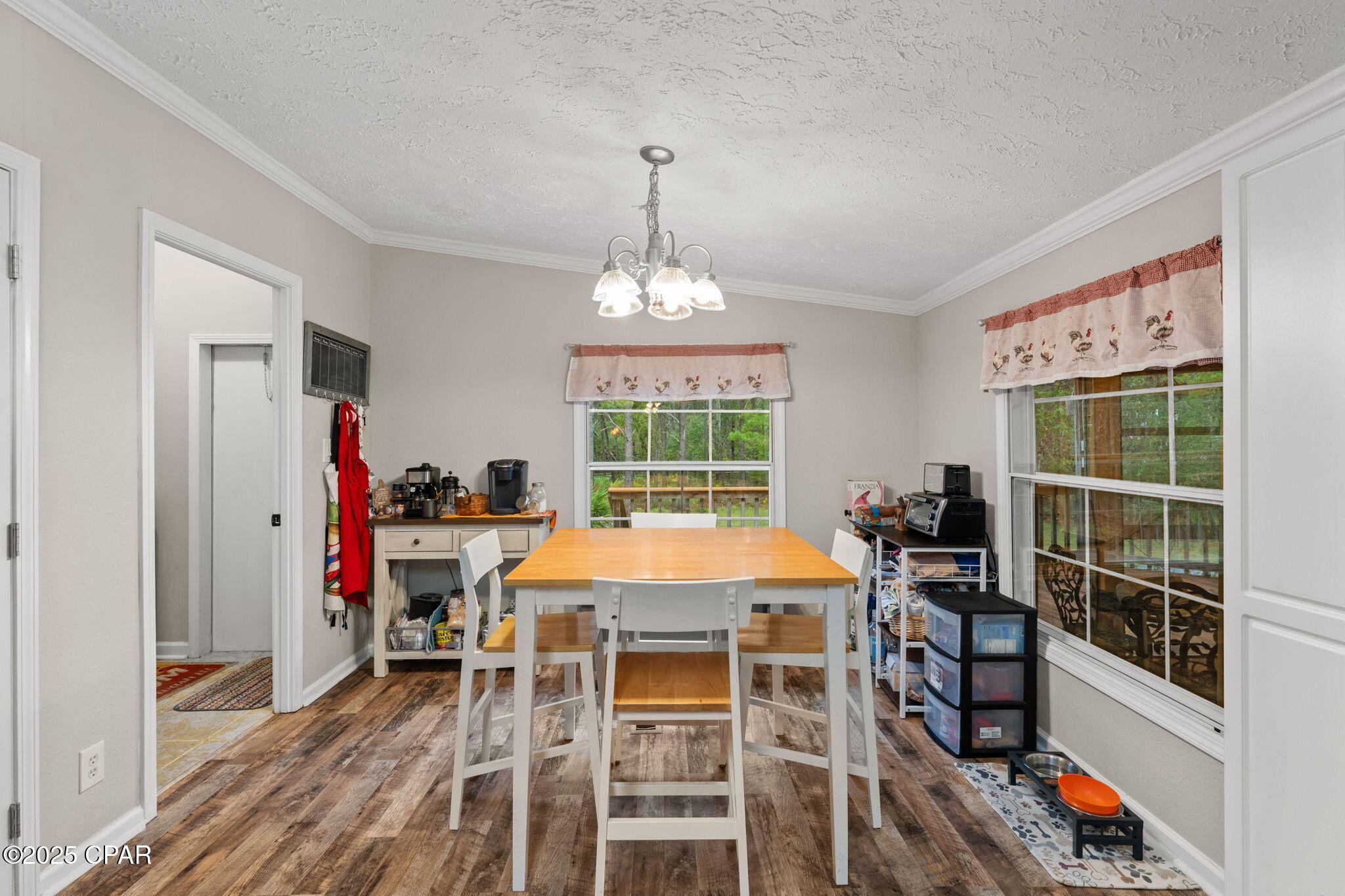 1304 Moon Court