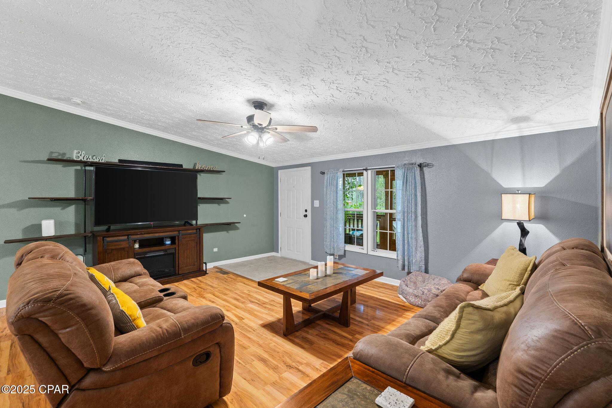 1304 Moon Court