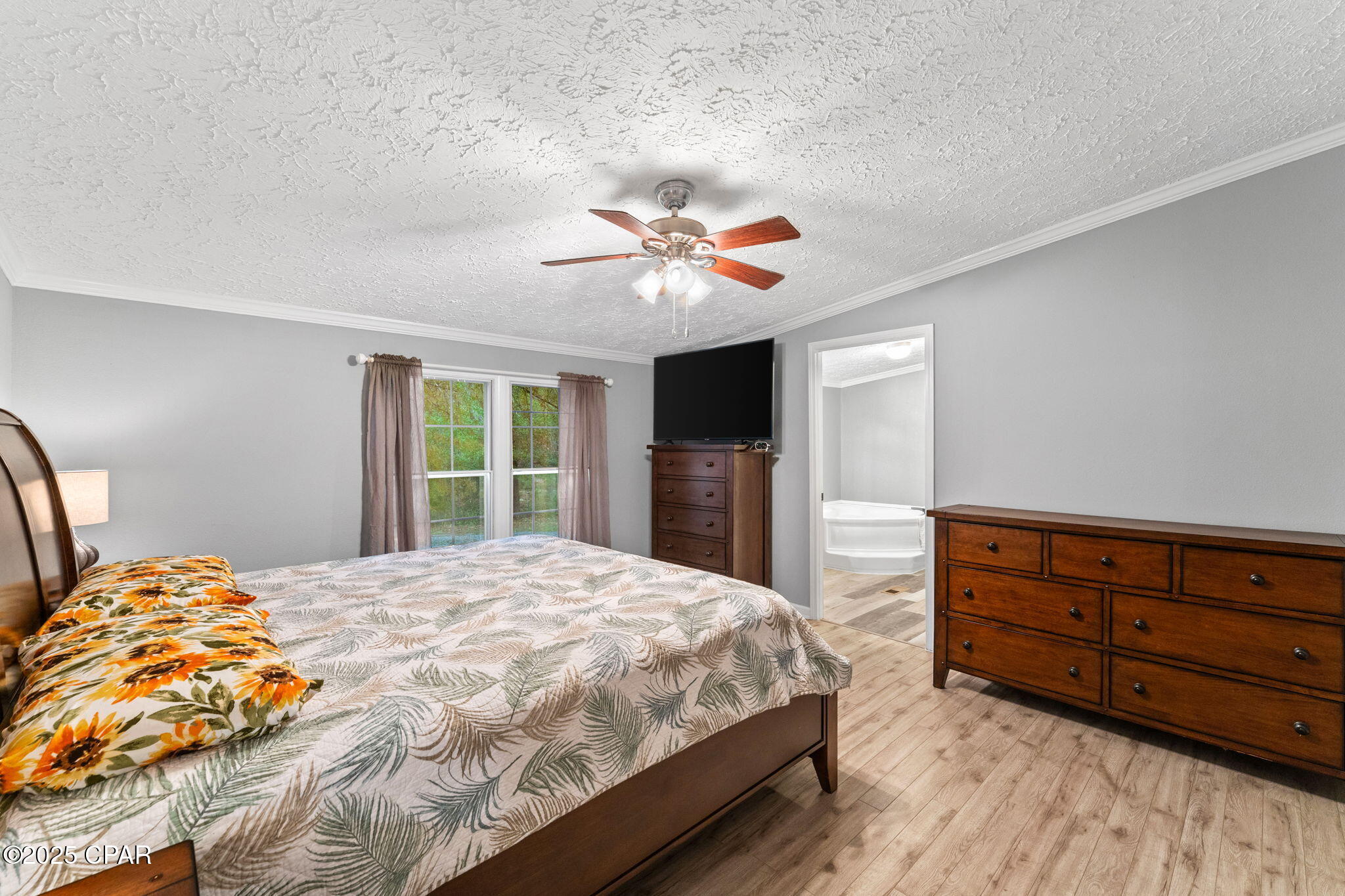 1304 Moon Court