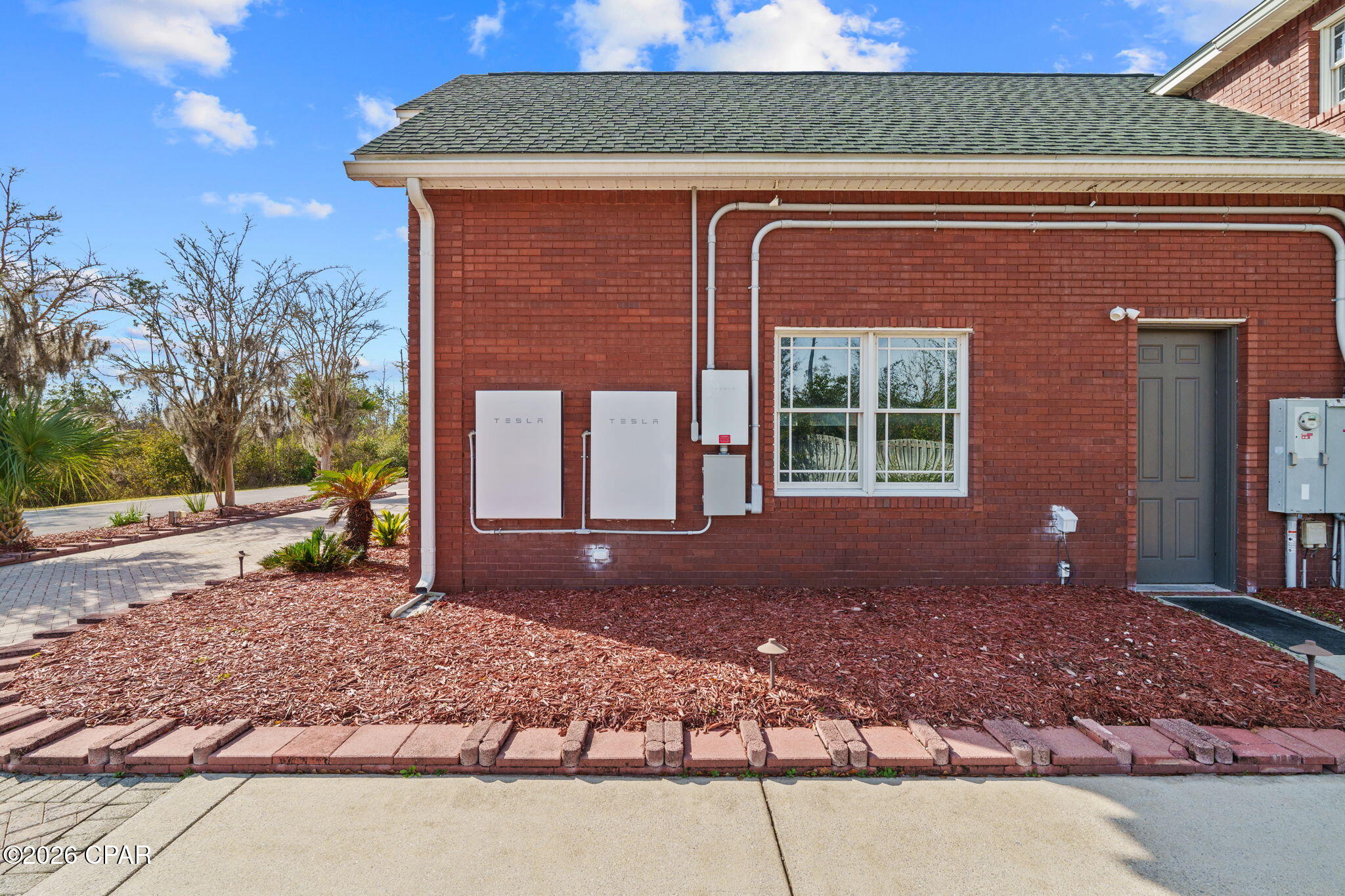 4409 Deer Point Cove Lane