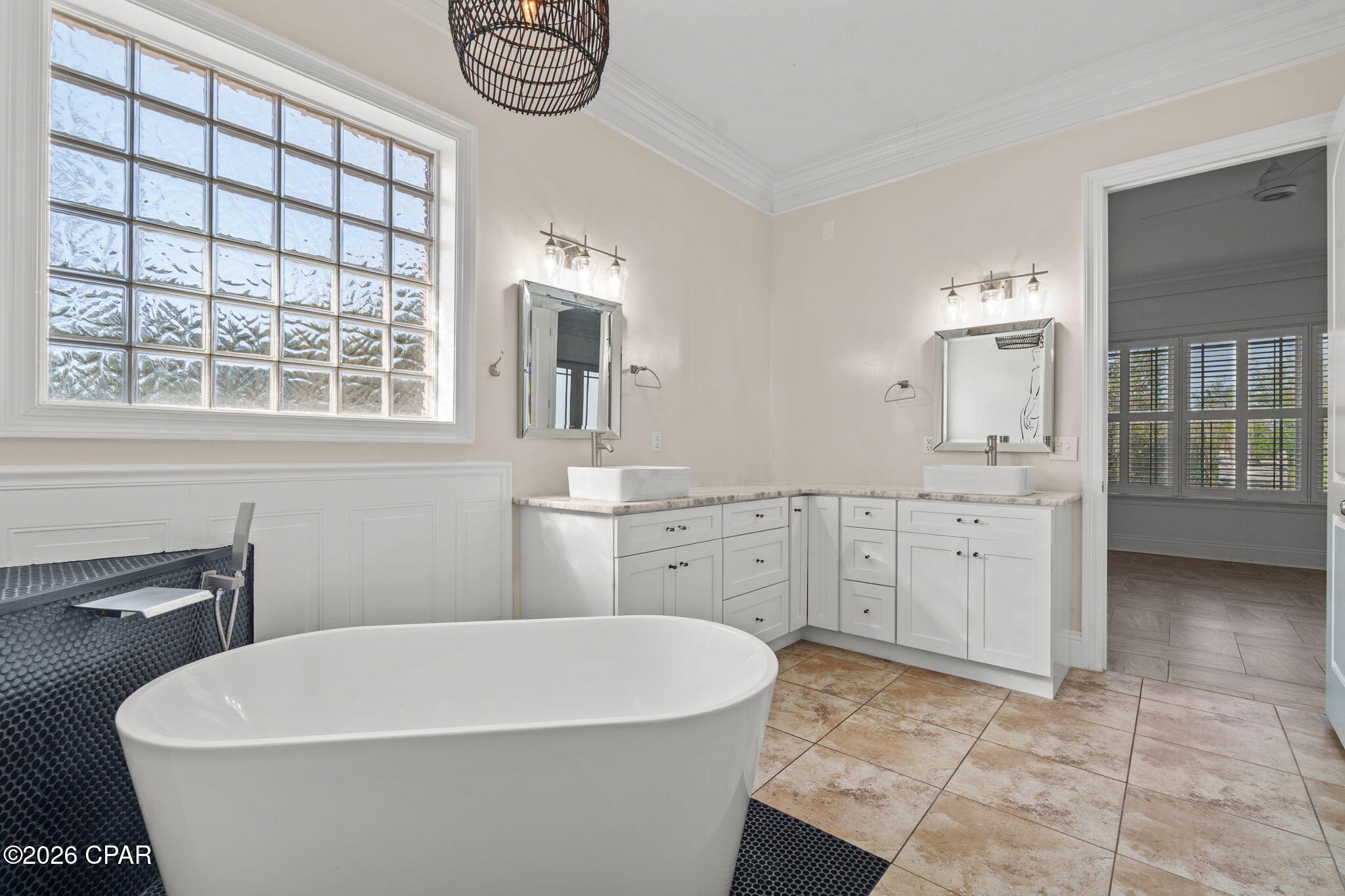 4409 Deer Point Cove Lane