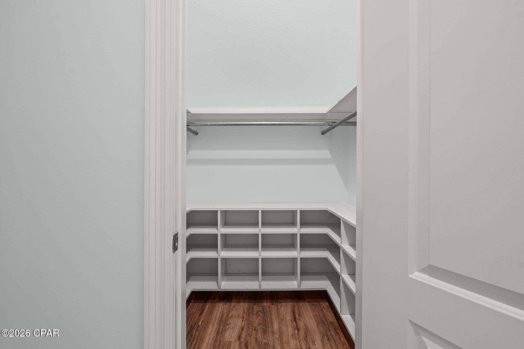 4409 Deer Point Cove Lane