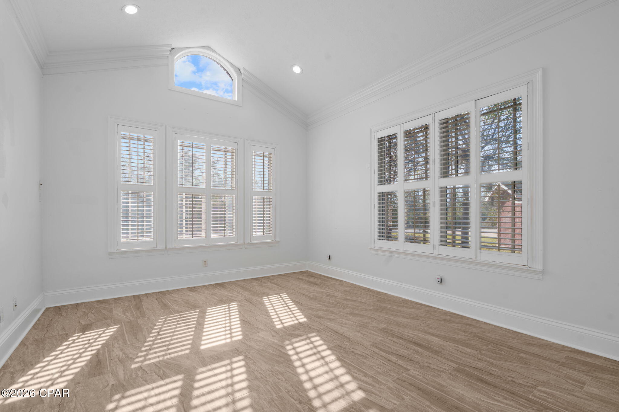 4409 Deer Point Cove Lane