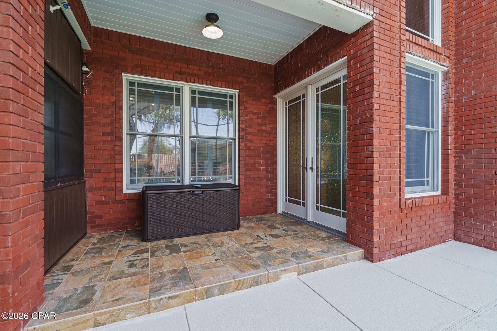 4409 Deer Point Cove Lane