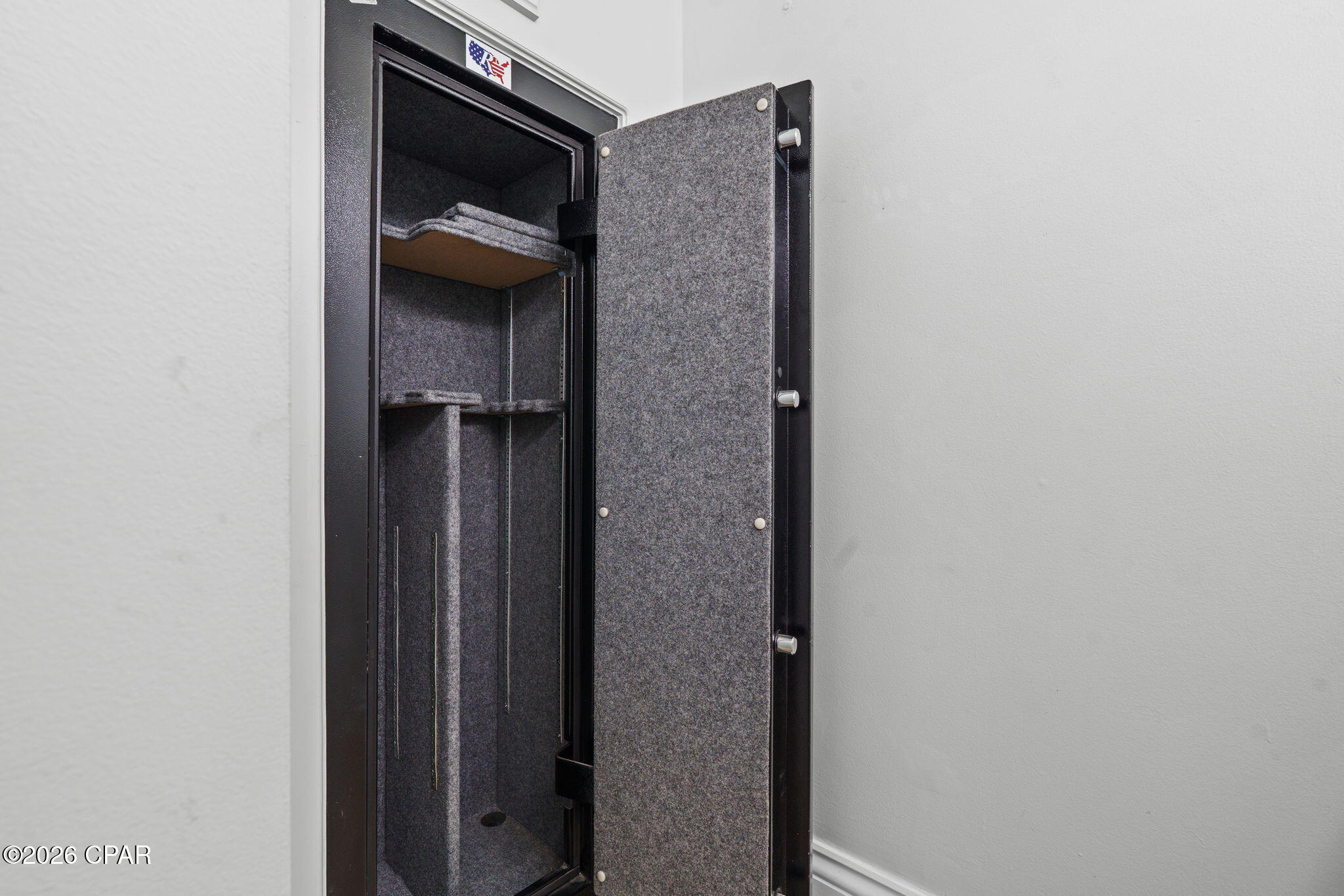 4409 Deer Point Cove Lane