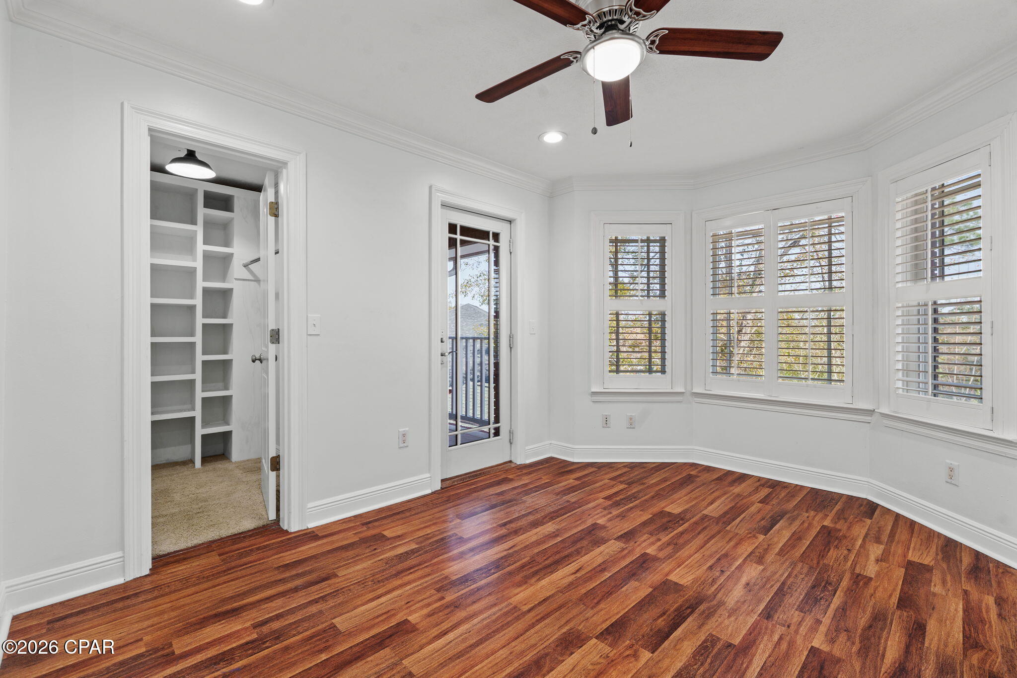 4409 Deer Point Cove Lane