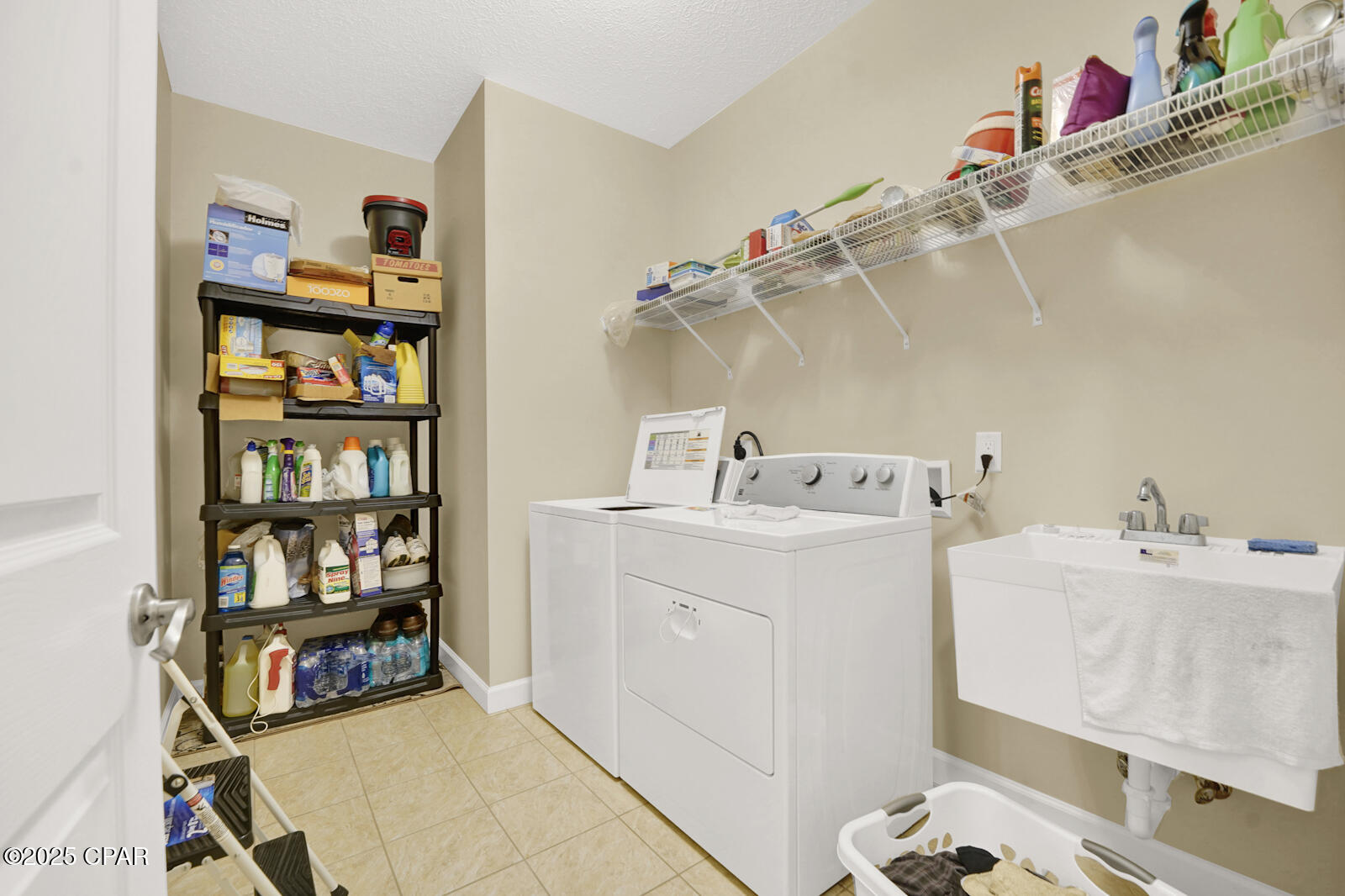 204 N El Centro Boulevard