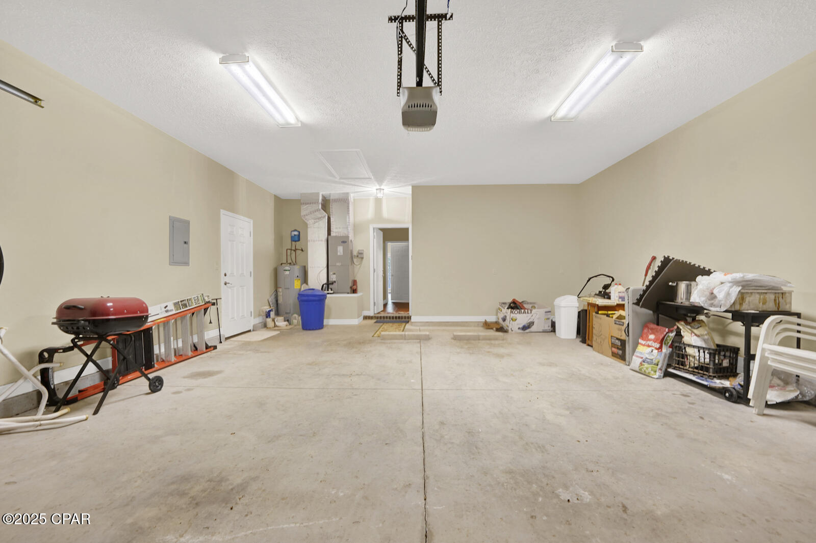 204 N El Centro Boulevard