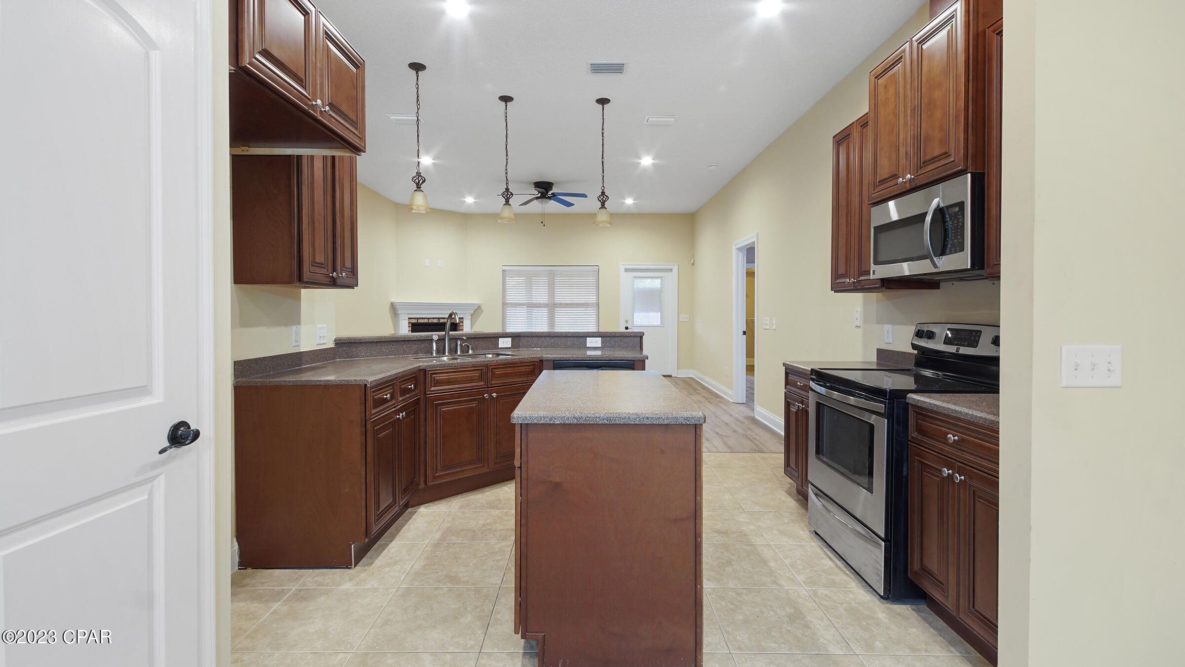 4210 Florence Tolsma Way