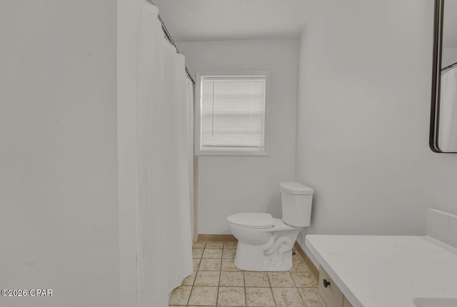 210 N Cove Boulevard