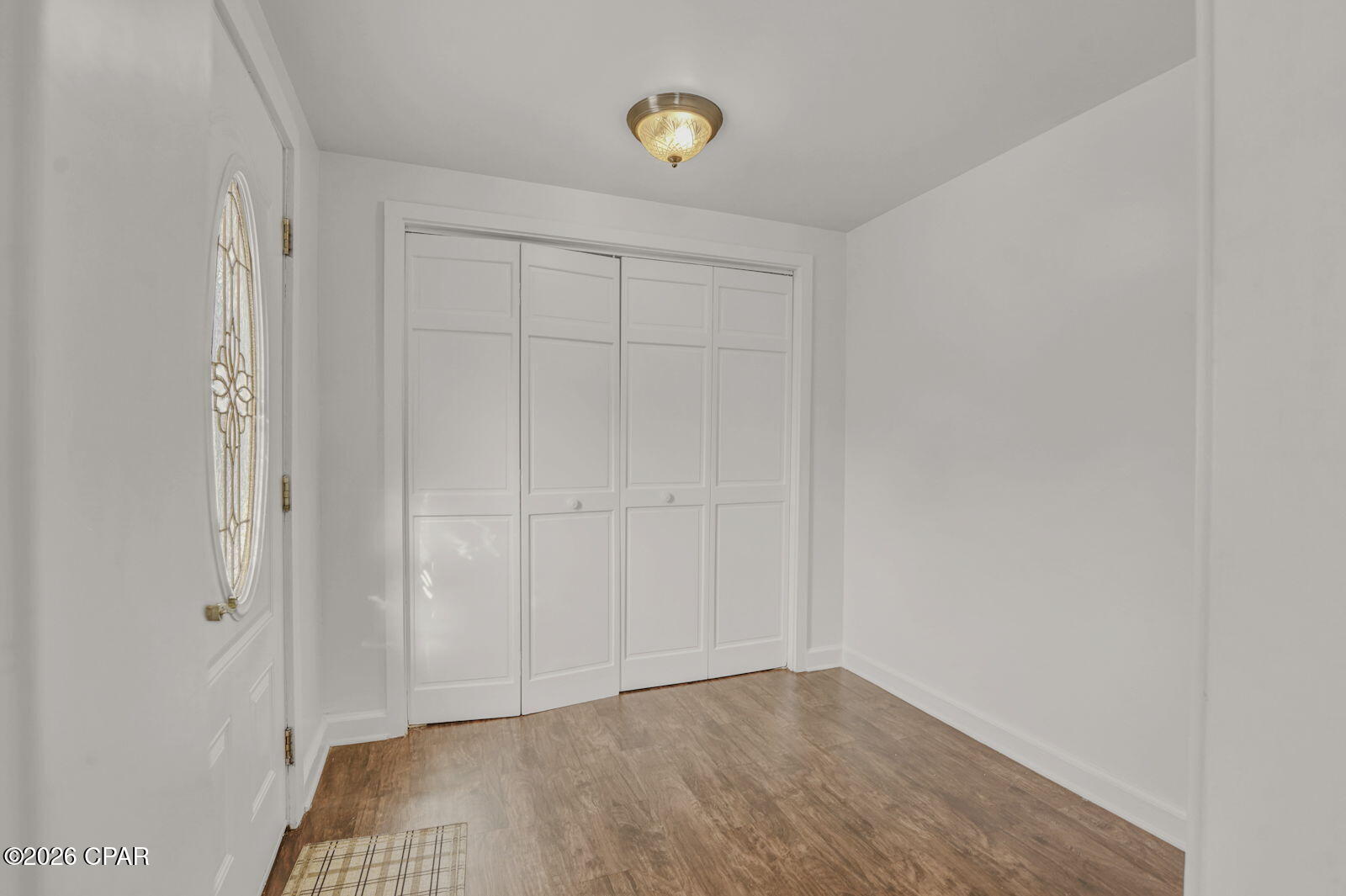 210 N Cove Boulevard