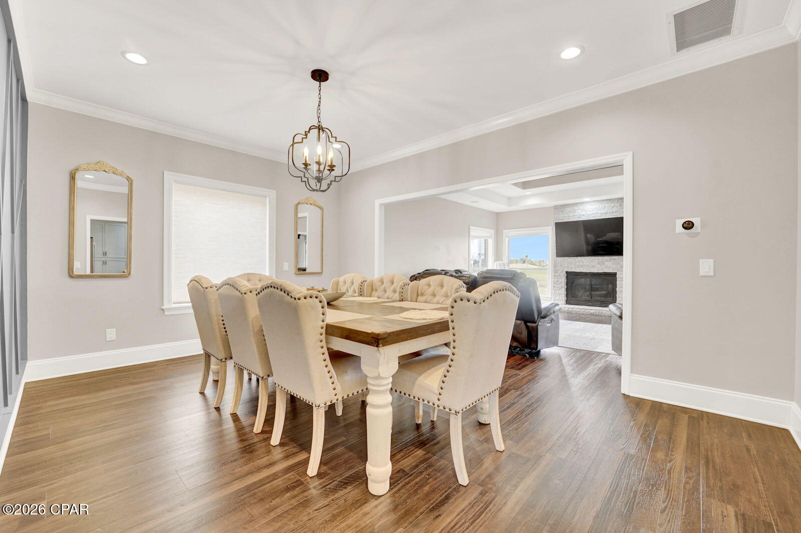 2913 Country Club Drive