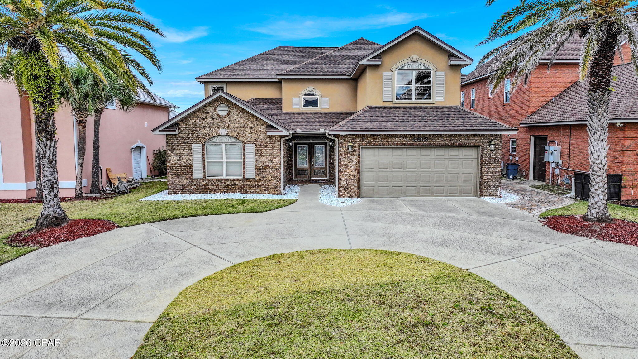 2913 Country Club Drive