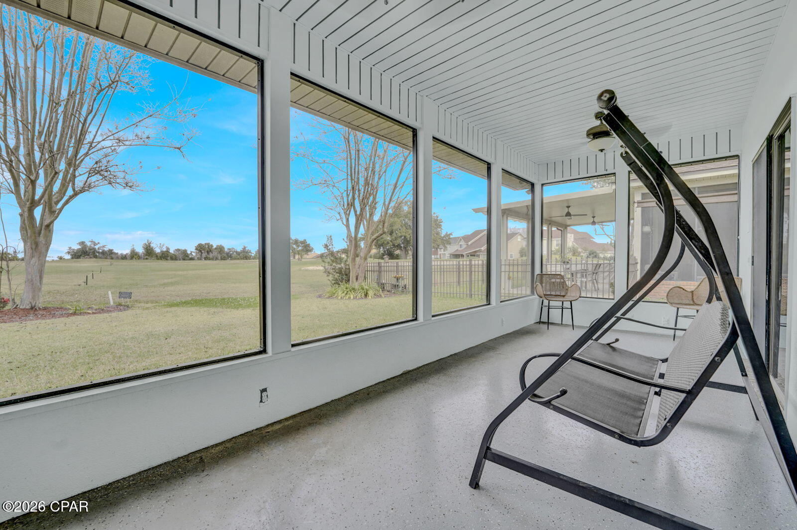 2913 Country Club Drive