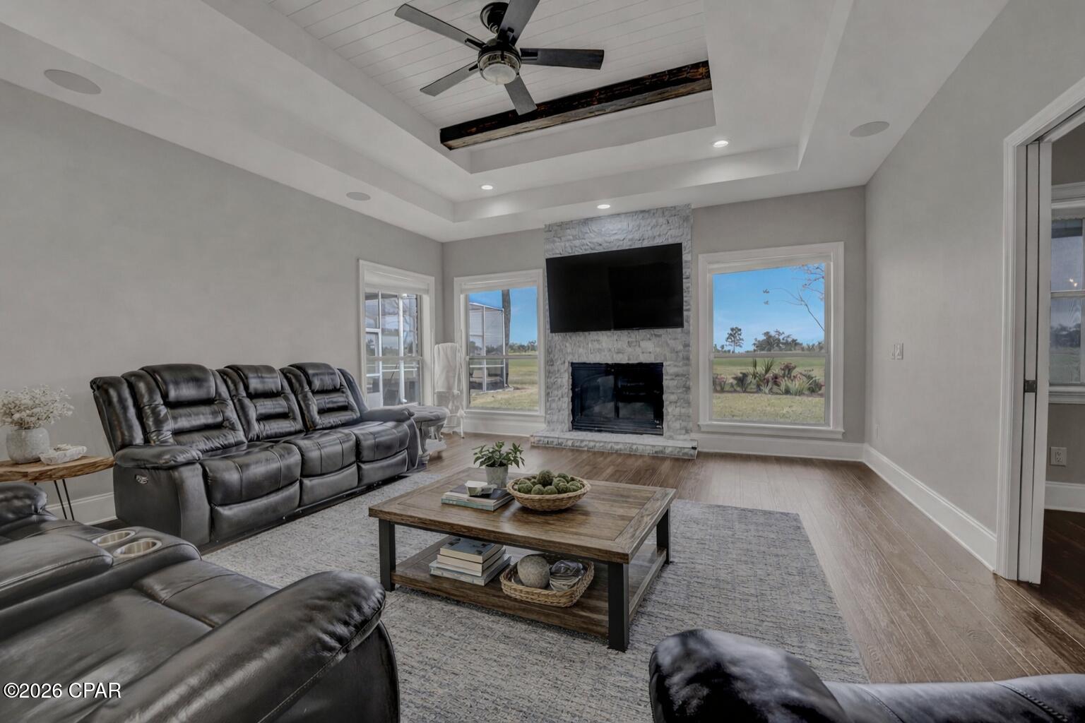 2913 Country Club Drive