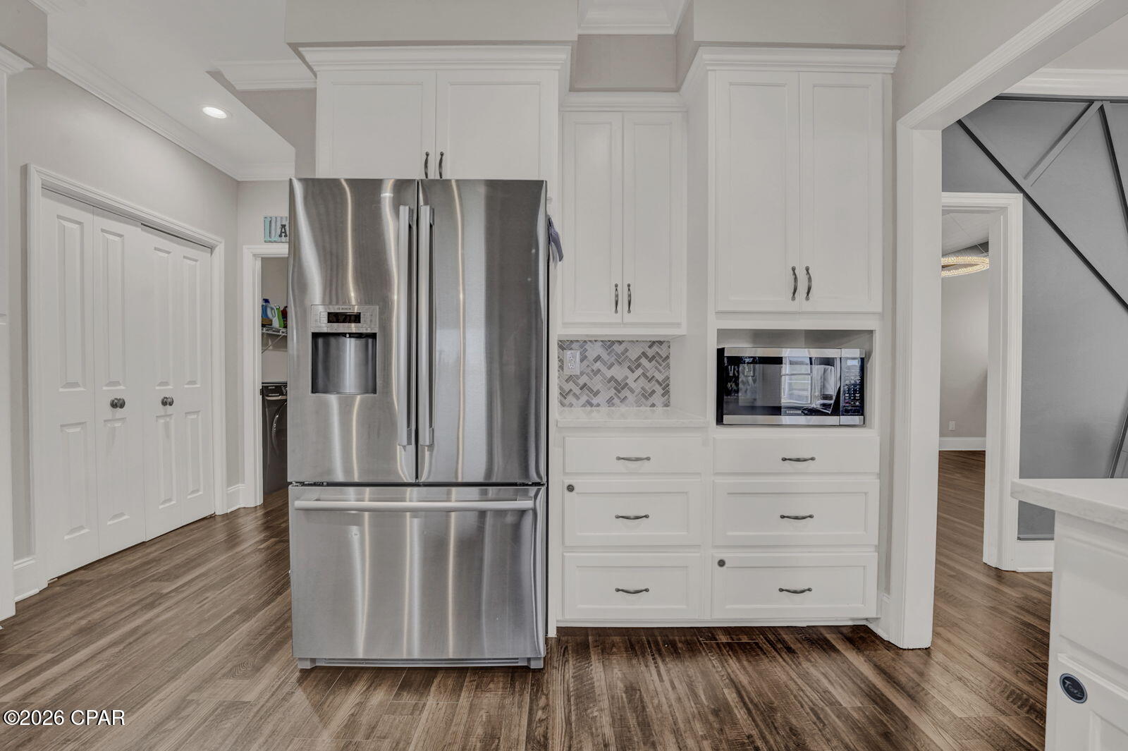 2913 Country Club Drive