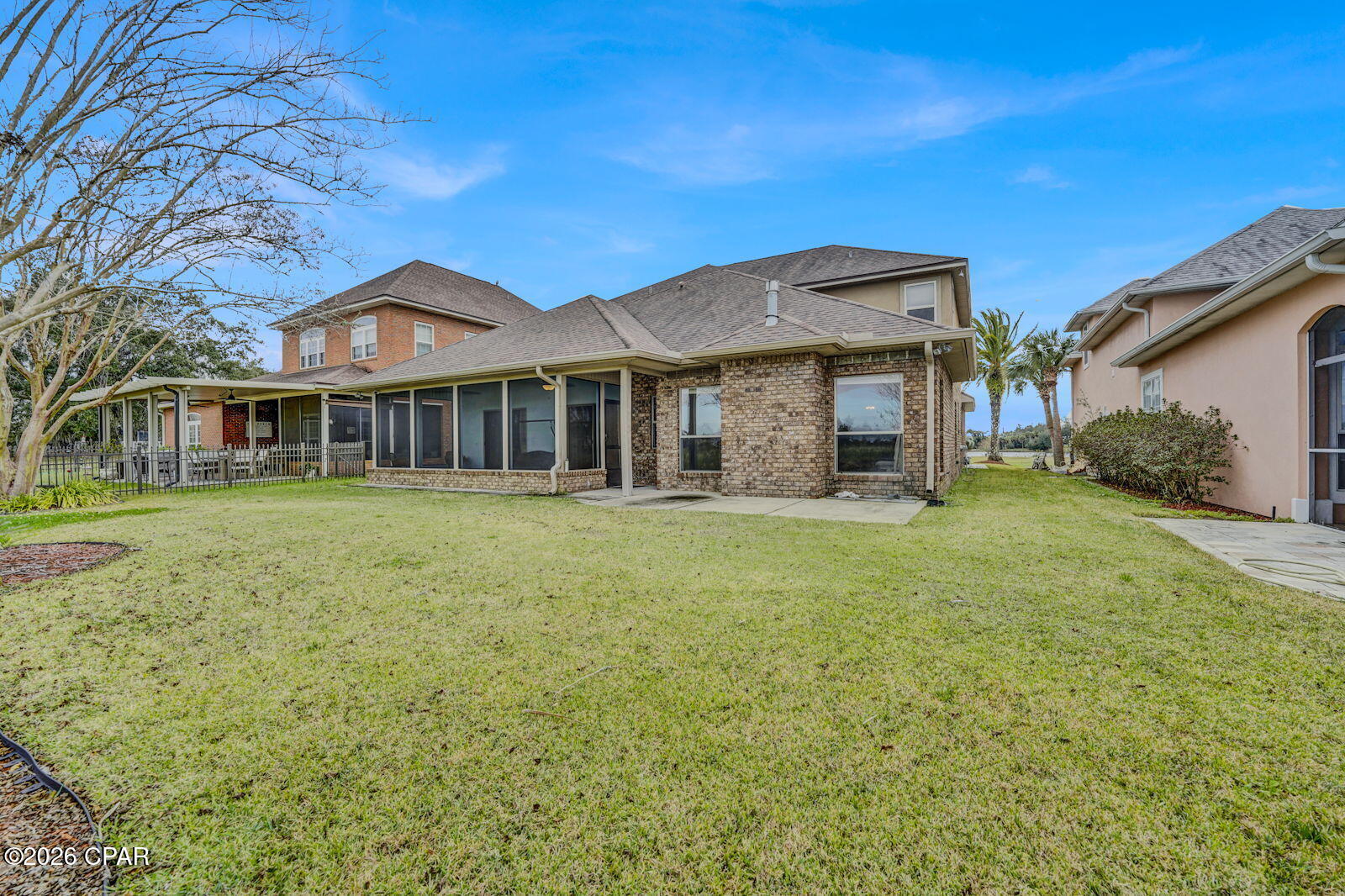 2913 Country Club Drive