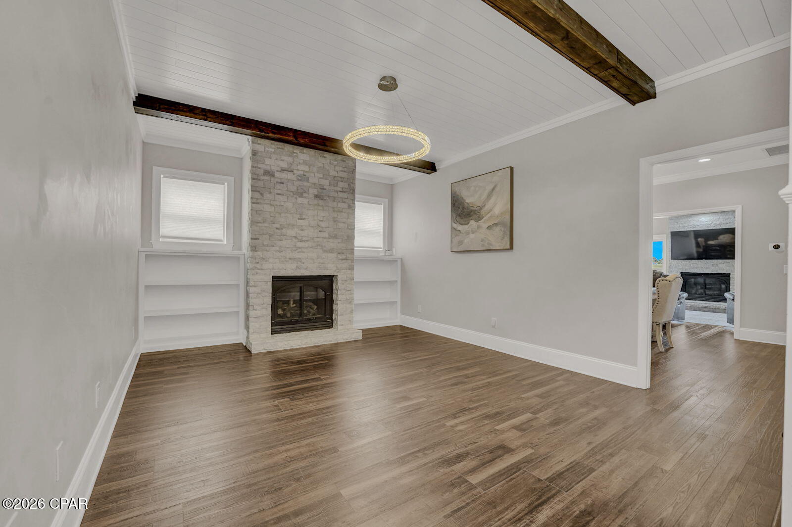 2913 Country Club Drive